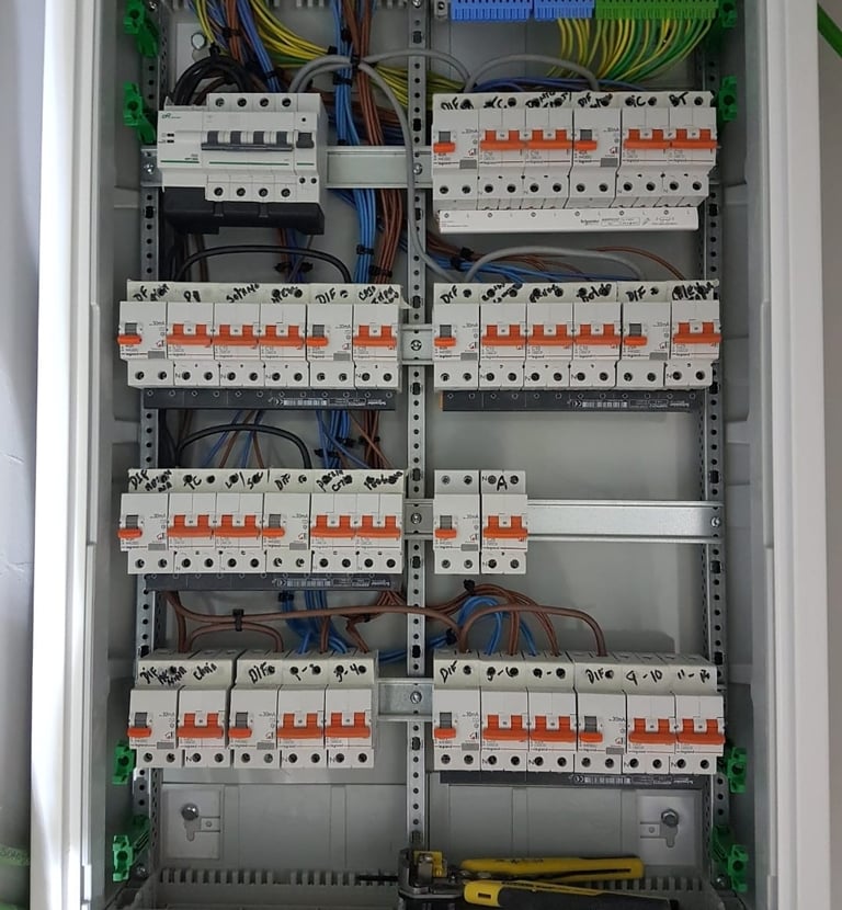Trabajo de electricidad en Barcelona